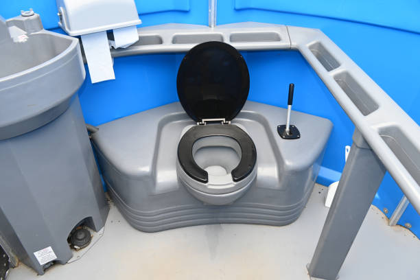 Best Portable restroom trailer rental  in Homeland, CA